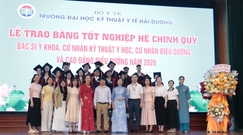 Hoàn thành đào tạo khóa Cử Nhân Ngôn Ngữ Trị Liệu thứ hai & Hoạt Động Trị Liệu thứ ba (Trường ĐH Kỹ thuật Y tế Hải Dương)